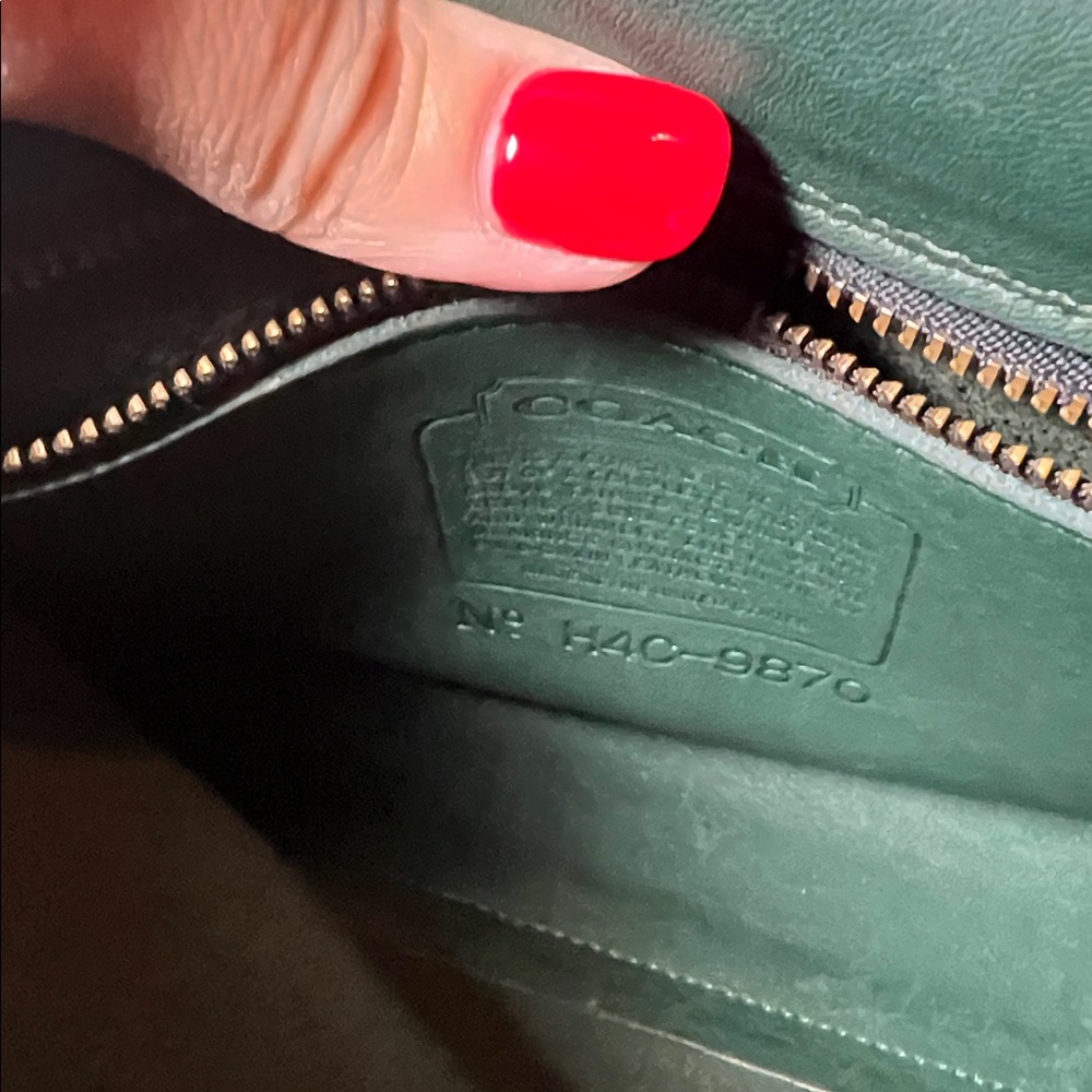 RARE Vintage Coach Court #9870 Bag in Bottle Green - Picture 9 of 9